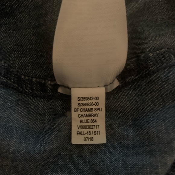 Banana Republic Boyfriend Chambray Split Sleeve Shirt - Picture 7 of 8
